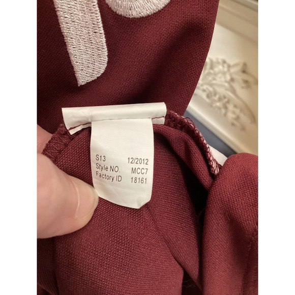 Majestic Phillies Jersey Womens Large Maroon Blue Cooperstown MLB - Picture 7 of 7